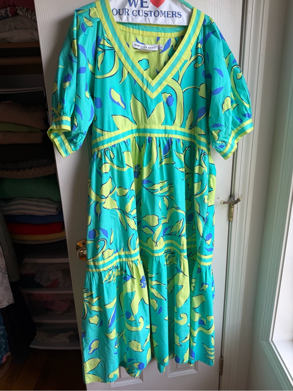 Gretchen Scott V-Neck Short Puff Sleeve Tiered Floral Dress
